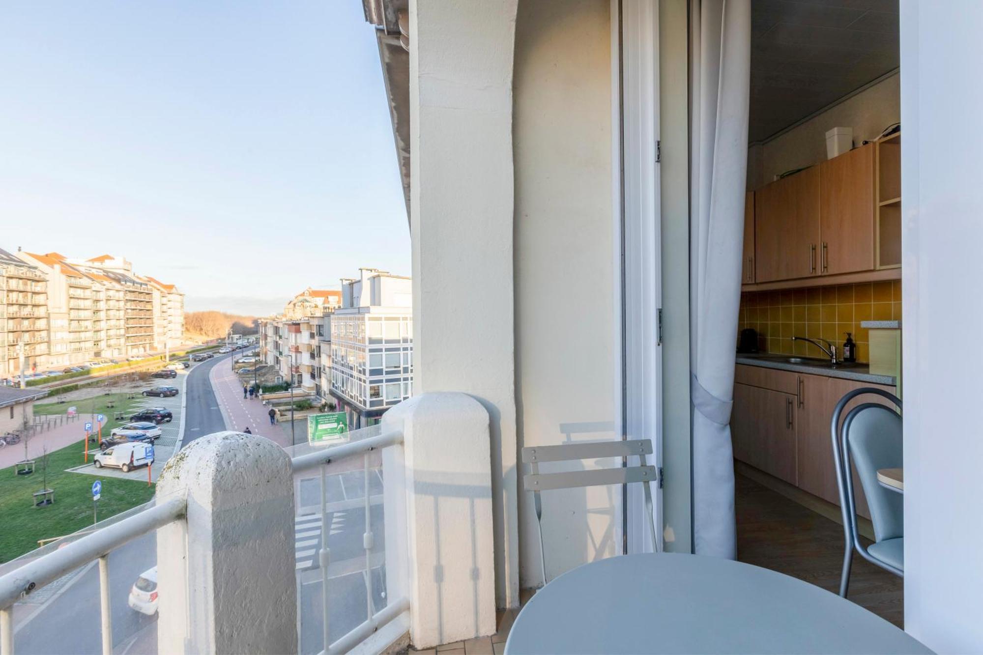 Cosy Apartment 150M From The Beach Blankenberge Eksteriør billede
